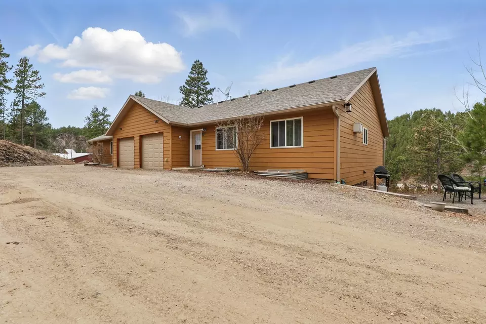 Exterior - 12634 Unit C Robins Roost Rd, Hill City, SD 57745 photo 2 of 3