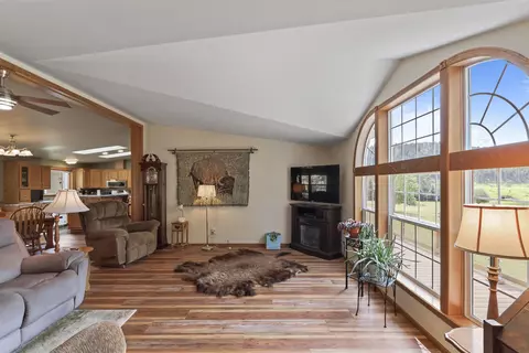 25861 Highway 385, Custer, SD 57730 photo 28