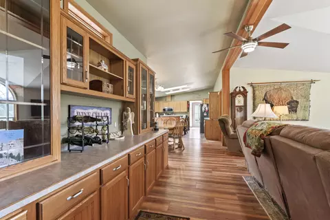 25861 Highway 385, Custer, SD 57730 photo 31