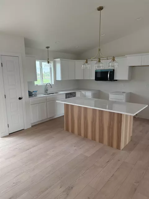 Kitchen - 668 Eagle Ct, Box Elder, SD 57719 photo 2 of 3