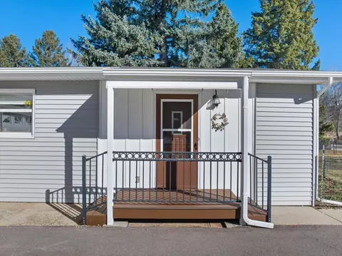 125 S 5th St, Spearfish, SD 57783 photo 4