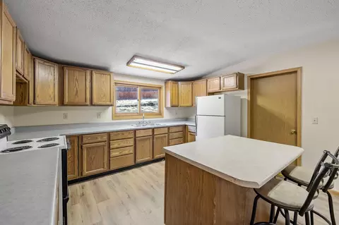 Kitchen - 417 Montgomery St, Custer, SD 57730 photo 2 of 3