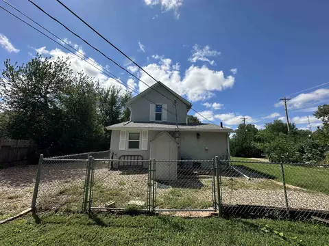 607 Jackson, Belle Fourche, SD 57717 photo 28