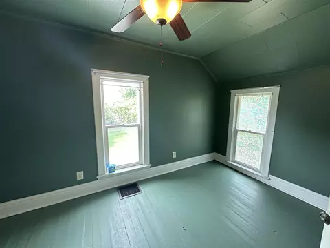 607 Jackson, Belle Fourche, SD 57717 photo 18