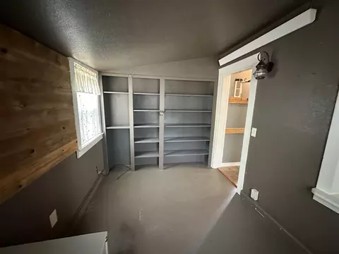 607 Jackson, Belle Fourche, SD 57717 photo 15
