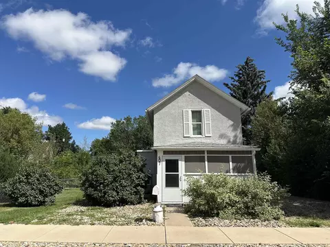 607 Jackson, Belle Fourche, SD 57717