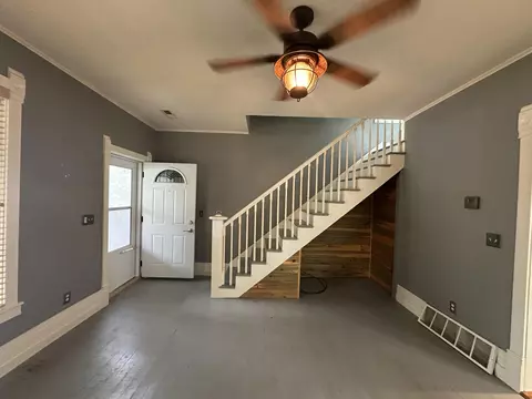 607 Jackson, Belle Fourche, SD 57717 photo 7
