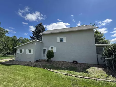607 Jackson, Belle Fourche, SD 57717 photo 23