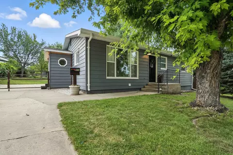 811 Verdale Dr, Spearfish, SD 57783 photo 2