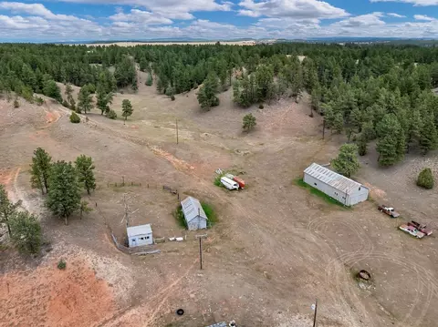 View/Area - 10251 Valley Rd, Edgemont, SD 57735 photo 3 of 15