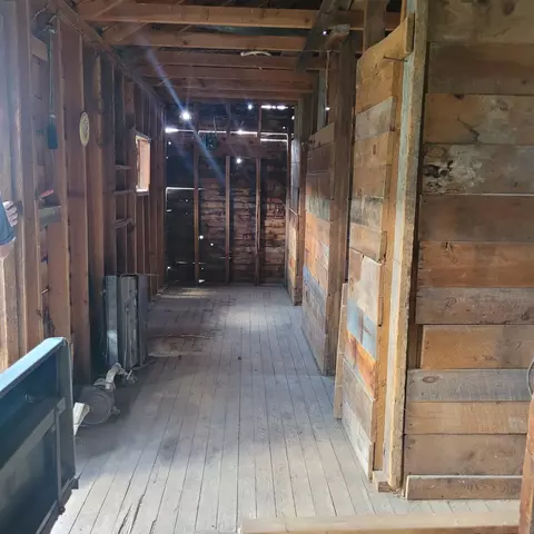 Entry Way - 10251 Valley Rd, Edgemont, SD 57735 photo 1 of 1