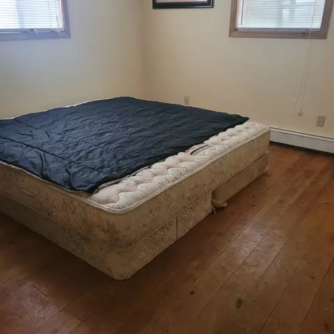 Bedroom - 10251 Valley Rd, Edgemont, SD 57735 photo 1 of 2