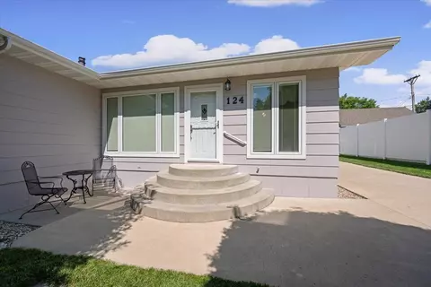 124 S 5th St, Spearfish, SD 57783 photo 3