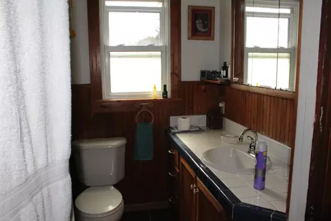 Bath - 599 W Mt Rushmore Rd, Custer, SD 57730 photo 1 of 2