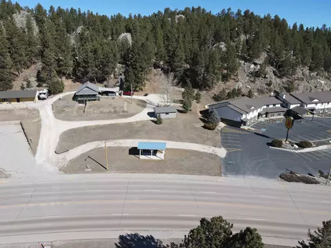 Exterior - 599 W Mt Rushmore Rd, Custer, SD 57730 photo 1 of 5