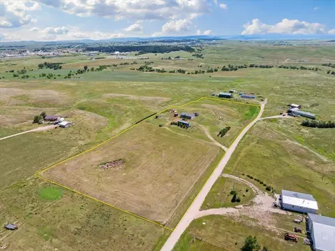 18918 Selah Ln, Belle Fourche, SD 57717 photo 24