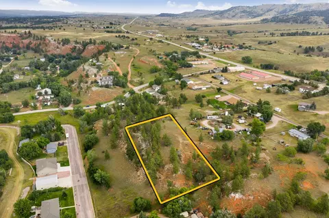 tbd Lots 15-22 Germond St, Hot Springs, SD 57747