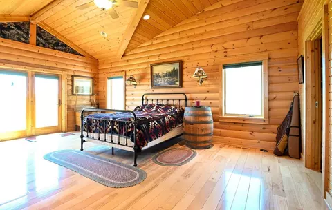 Bedroom - 187 Milo Rd, Chadron, NE 69337 photo 3 of 3