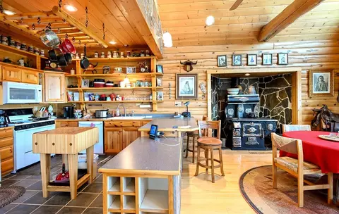 Kitchen - 187 Milo Rd, Chadron, NE 69337 photo 1 of 1