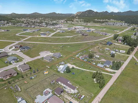 25141 Harbach Ln, Custer, SD 57730 photo 11
