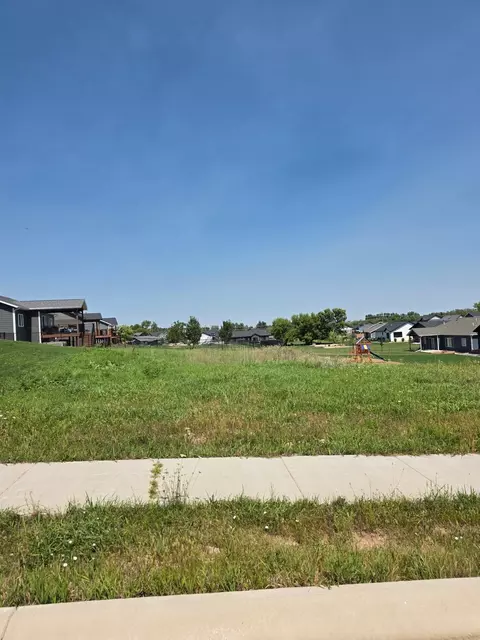 tbd Lot 18 Russell St, Spearfish, SD 57783