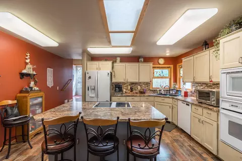 25582 Last Stand Rd, Custer, SD 57730 photo 11