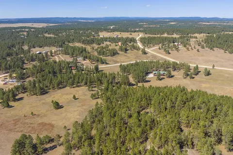 View/Area - 11935 Lone Elk Dr, Hot Springs, SD 57747 photo 8 of 9