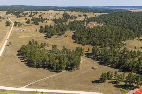 View/Area - 11935 Lone Elk Dr, Hot Springs, SD 57747 photo 2 of 9
