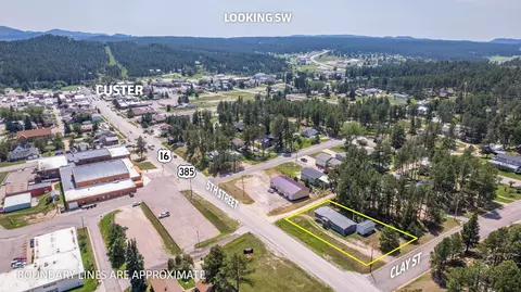 431 N 5th St, Custer, SD 57730 photo 3