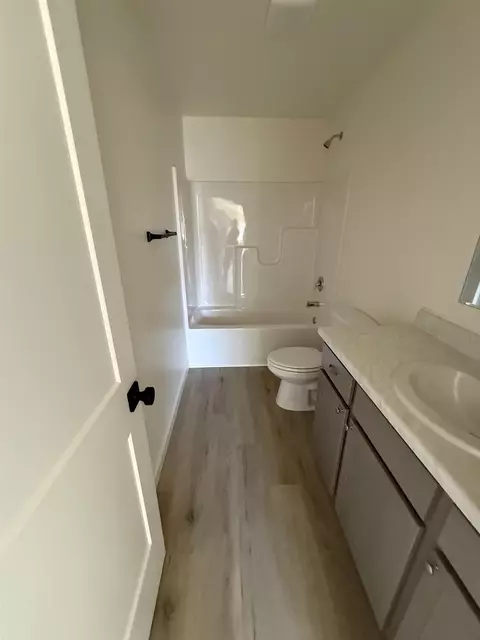 Bath - 892 Vicksburg St, Box Elder, SD 57719 photo 1 of 2