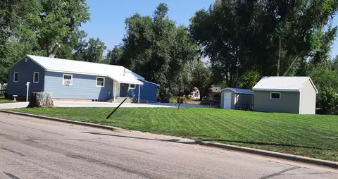 801 Galveston Ave, Hot Springs, SD 57747
