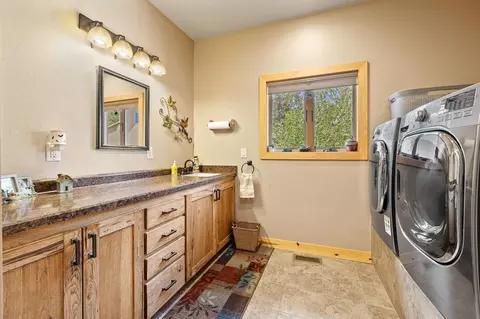 13041 Sonquist Ln, Rapid City, SD 57702 photo 9