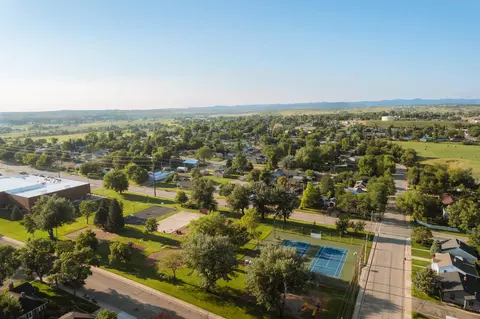 View/Area - 1106 Omaha St, Belle Fourche, SD 57717 photo 5 of 6