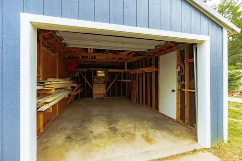 Other - 1106 Omaha St, Belle Fourche, SD 57717 photo 7 of 9