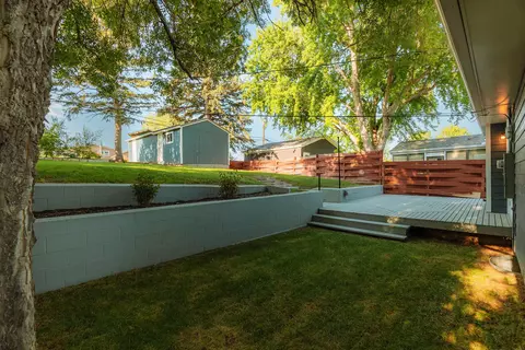 Exterior - 1106 Omaha St, Belle Fourche, SD 57717 photo 5 of 8