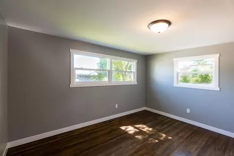 Bedroom - 1106 Omaha St, Belle Fourche, SD 57717 photo 3 of 8