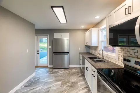 Kitchen - 1106 Omaha St, Belle Fourche, SD 57717 photo 1 of 4