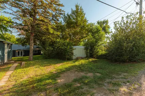 Exterior - 1106 Omaha St, Belle Fourche, SD 57717 photo 7 of 8