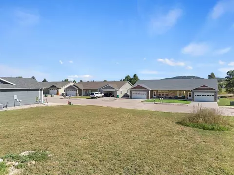 2211 Split Rock Dr, Sturgis, SD 57785 photo 2