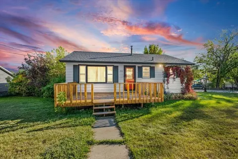 1514 Jackson St, Sturgis, SD 57785