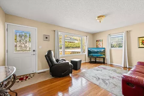 Living - 1514 Jackson St, Sturgis, SD 57785 photo 2 of 2