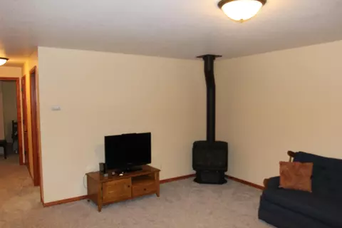 Living - 960 Ponderosa St, Custer, SD 57730 photo 5 of 5