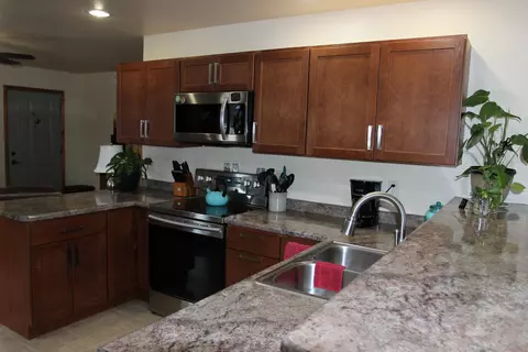 Kitchen - 960 Ponderosa St, Custer, SD 57730 photo 1 of 3