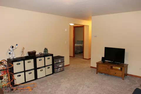 Living - 960 Ponderosa St, Custer, SD 57730 photo 4 of 5