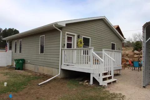 Exterior - 960 Ponderosa St, Custer, SD 57730 photo 3 of 4