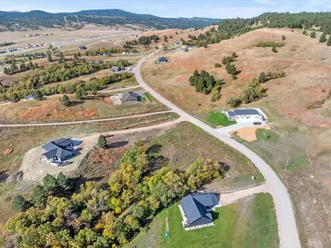 3630 Twisted Oak Rd, Sturgis, SD 57785 photo 5