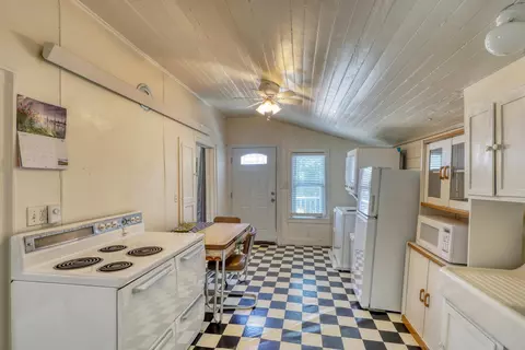 107 S Stone St, Lead, SD 57754 photo 10