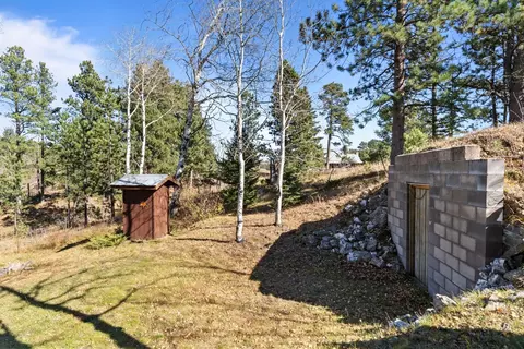 Exterior - 10166 Lap Circle Rd, Lead, SD 57754 photo 7 of 8