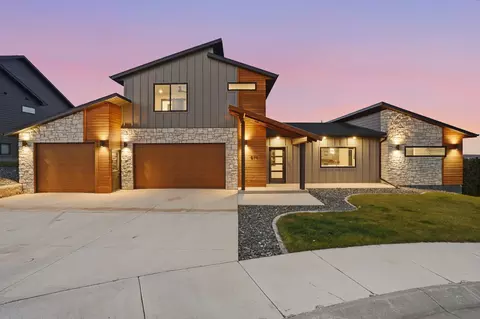 514 Ranchester Rd, Rapid City, SD 57701