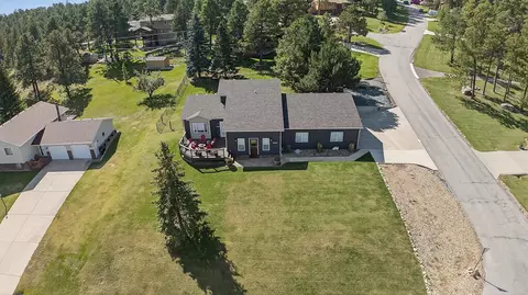 5439 Meadowlark Dr, Rapid City, SD 57702
